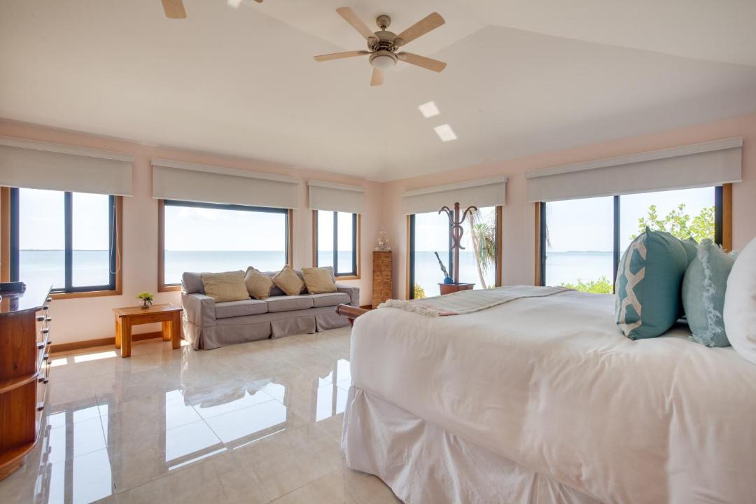 Photo of Bedroom in Royal Belize Island