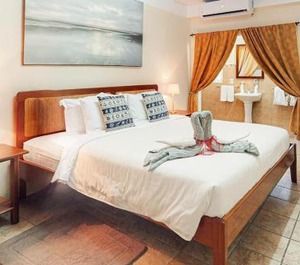 Hummingbird Suites Gold Standard Certified San Pedro 