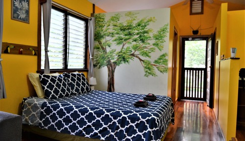 Studio, 1 Bedroom, Smoking, Balcony