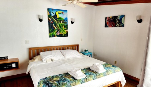 Standard Room, 1 King Bed, Balcony, Beach View