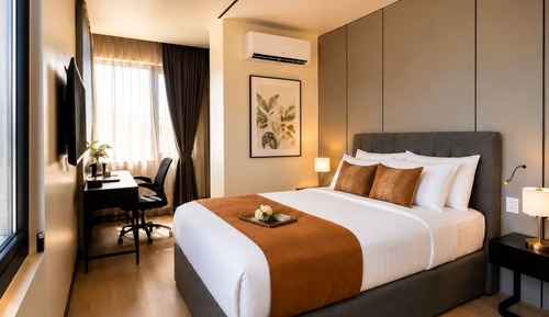 Deluxe Queen Room