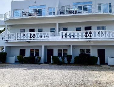 Two-Bedroom Deluxe Apartment