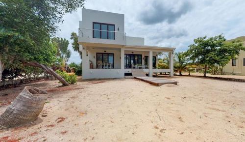 Three-Bedroom Vacation Home 