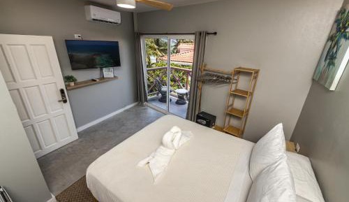 Queen Room with Balcony