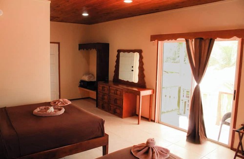 Caye Caulker Hotel | Tropical Paradise Hotel
