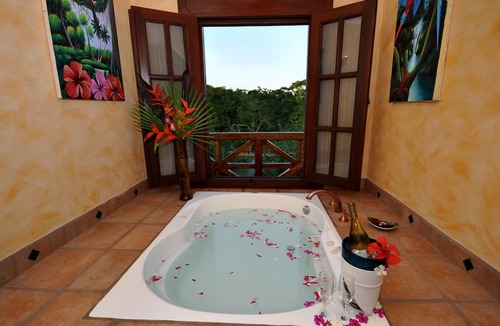 Bullet Tree Falls Resort | Mahogany Hall Boutique Resort
