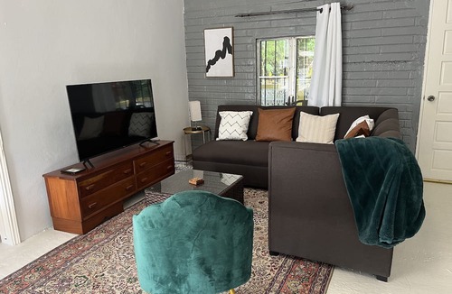 Ontario Village Bed & Breakfast | Warrie Head Resort