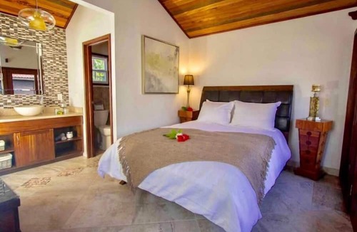 San Pedro Bed & Breakfast | Marbucks Bed and Breakfast