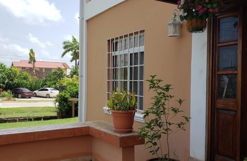 Armenia Bed & Breakfast | GM Suites Bed & Breakfast