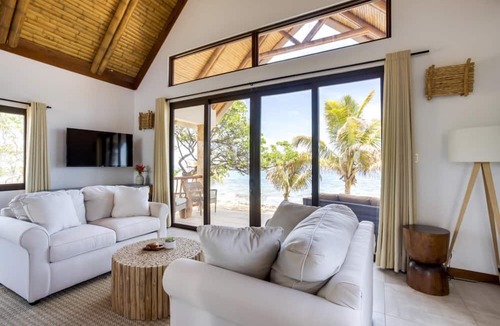 Placencia Villa | Incredible All-inclusive Luxury Private Island Resort in the Caribbean