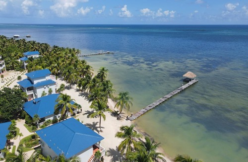 San Pedro Hotel | Sapphire Beach Resort