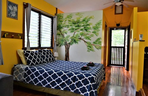 San Ignacio House | Treetop Cottage Escape in Tropical Garden Near San Ignacio