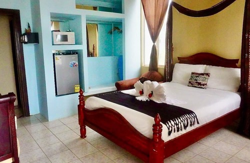 Belize City Apartment | See Belize Vacation Rentals & Tours