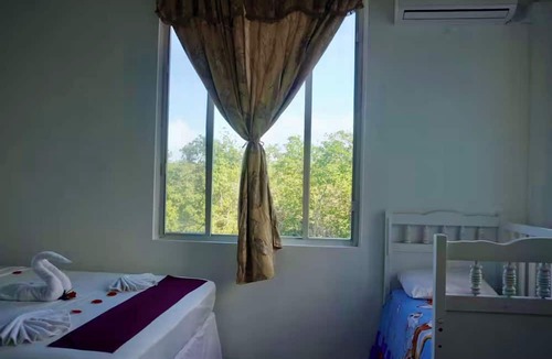 Belize City Apartment | See Belize Vacation Rentals & Tours