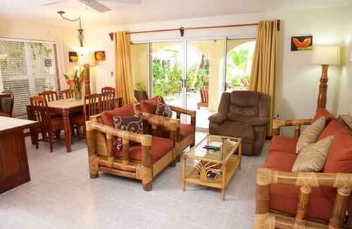 San Pedro Hotel | The Palms Oceanfront Suites