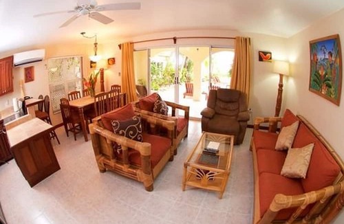 San Pedro Hotel | The Palms Oceanfront Suites