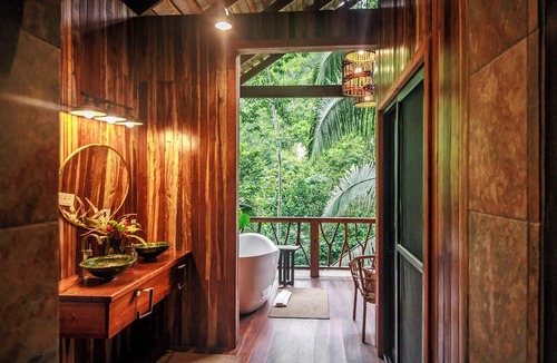 Negroman Cabin | Sweet Songs Jungle Lodge, a Muy’Ono Resort