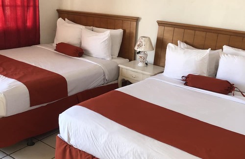 Belize City Bed & Breakfast | Coningsby Inn