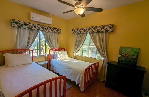 Belama Phase 2 Apartment | Casa Belize