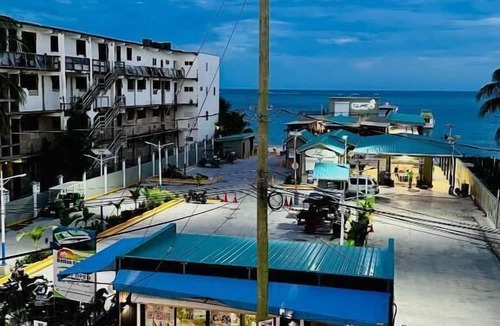 San Pedro Hotel | HOTEL SEA QUEEN SUITE & GOLF CART RENTAL