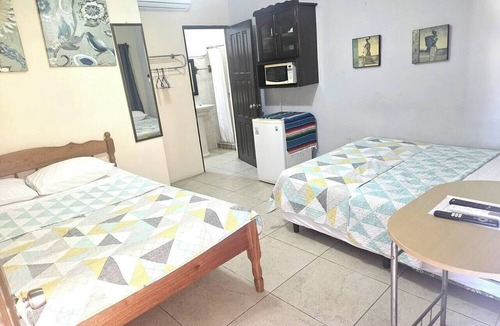 Belize City House | BELLA SOMBRA DOWNTOWN
