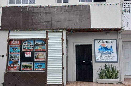 Belize City House | BELLA SOMBRA DOWNTOWN