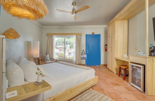 Placencia Resort | Blue Reef Beach and Marina