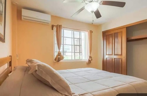 San Pedro House | Paradise Suites & Residence