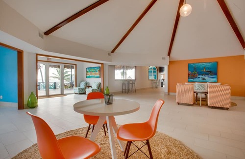 San Pedro Hotel | Costa Blu Beach Resort, Trademark Collection by Wyndham - Adults Only