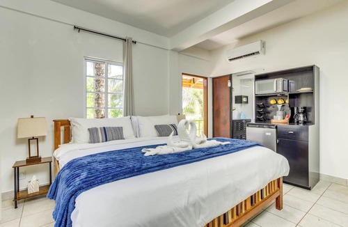 San Ignacio Hotel | Hill Garden Boutique Resort.