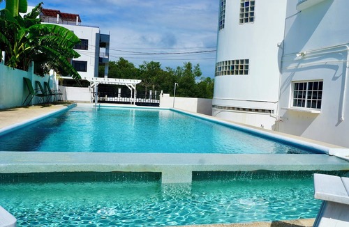 Belize City Apartment | Sea Belize Relaxing Studio w Sea View Pool & Overwater Deck Near Airport, 1st FL
