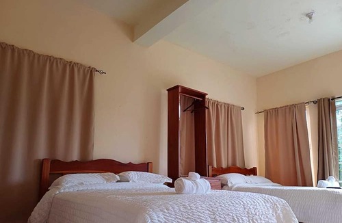 Independence and Mango Creek Hotel | Southern Corner Motel & Restaurant