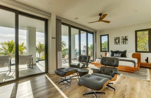 Surfside Resort | Villas at Playa de Coco