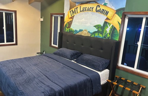 Burrell Boom Bed & Breakfast | TMT Legacy Cabin
