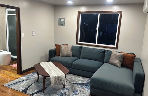 Burrell Boom Bed & Breakfast | TMT Legacy Cabin