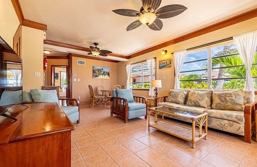 San Pedro Resort | Vita Retreats - All inclusive