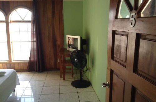 San Pedro House | Amelia Guest House