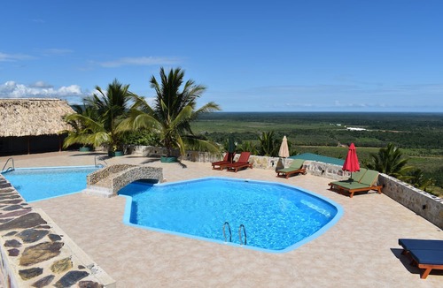 Hopkins Cabin | Maya Heights Village Resort