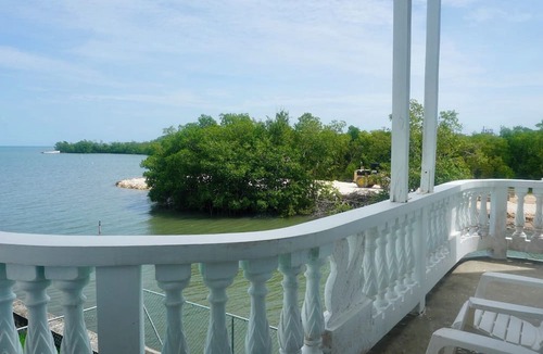 Belize City Apartment | Waterside Sea View 2-BR Apt for 6 w Balcony & Pool