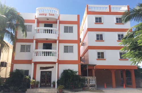 Belize City Hotel | EASY INN HOTEL-TWO BED ROOM -NUMBER 2