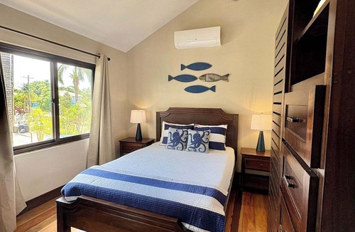 Placencia Apartment | Captain Jaks