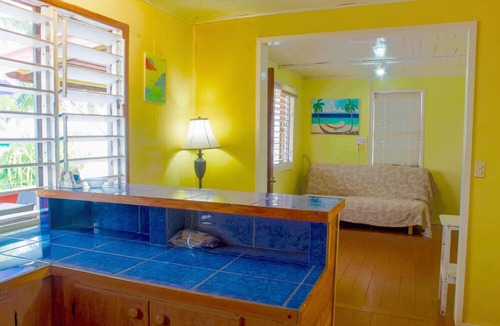 Placencia Cabin | Julia´s Cabanas