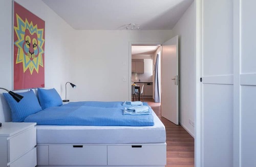 District 9 Apartment | ZH Lion I - Altstetten HITrental Apartment