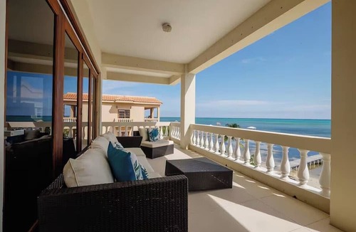 Boca Ciega Condo | Oceans Edge Resort & Spa