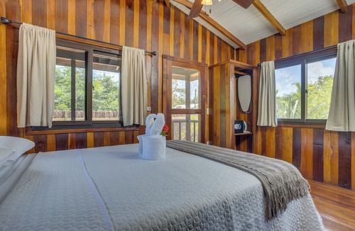 Placencia Villa | Kmar Villas