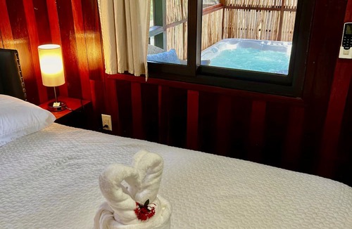 Placencia Villa | Kmar Villas
