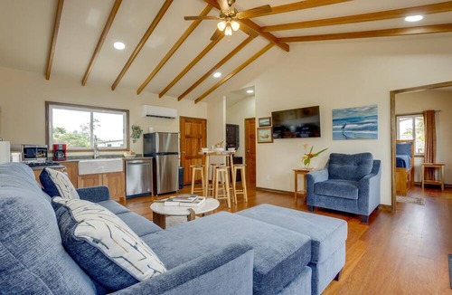 Placencia Cabin | Spacious 2-Bedroom-Lagoon Views-Pool-Maya Beach