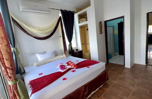 Belize City Apartment | See Belize Sea View Vacation Rentals
