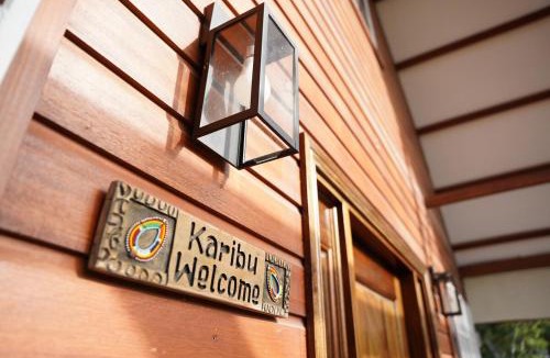 Santa Elena House | Casa Delfina Beautiful, cozy, log cabin home!