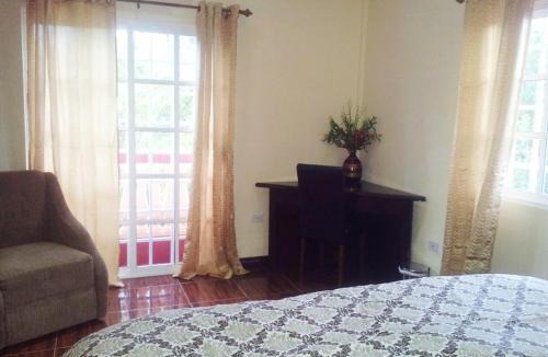Belize City Apartment | Paradise Sunrise Seaviews Getaway